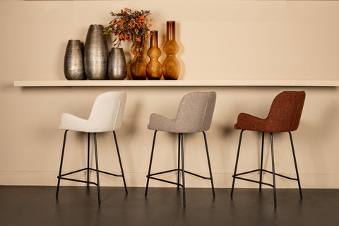 Leander beige barstoel