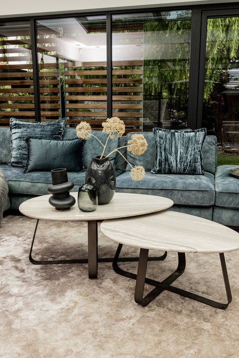 Muka hoge salontafel, donkergrijs onderstel, wit marmer