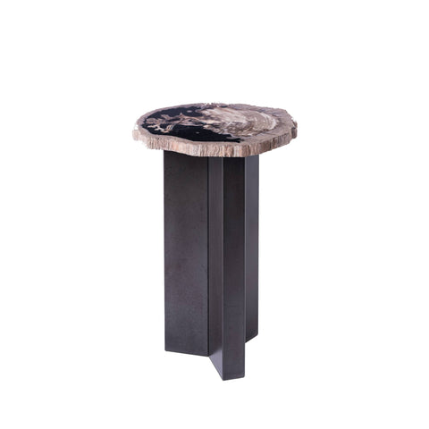Jisse zwarte zijtafel van versteend hout met twist-onderstel