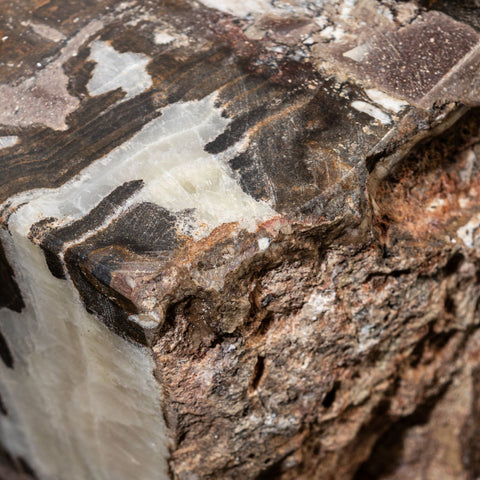 Keydan sokkel van natuurlijke onyx-lapis met ruwe kant